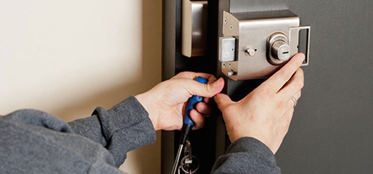 Deadbolt Lock Installation Larkfield-Wikiup